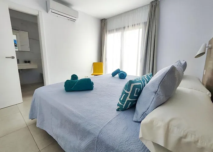 Villa Anny Piscina Climatizada Aire Acondicionado Espaciosa Y Luminosa!